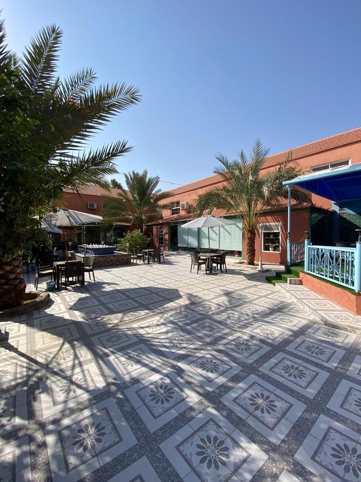 فندق ادوماتو Adomato Hotel Dawmat al-Jandal Εξωτερικό φωτογραφία