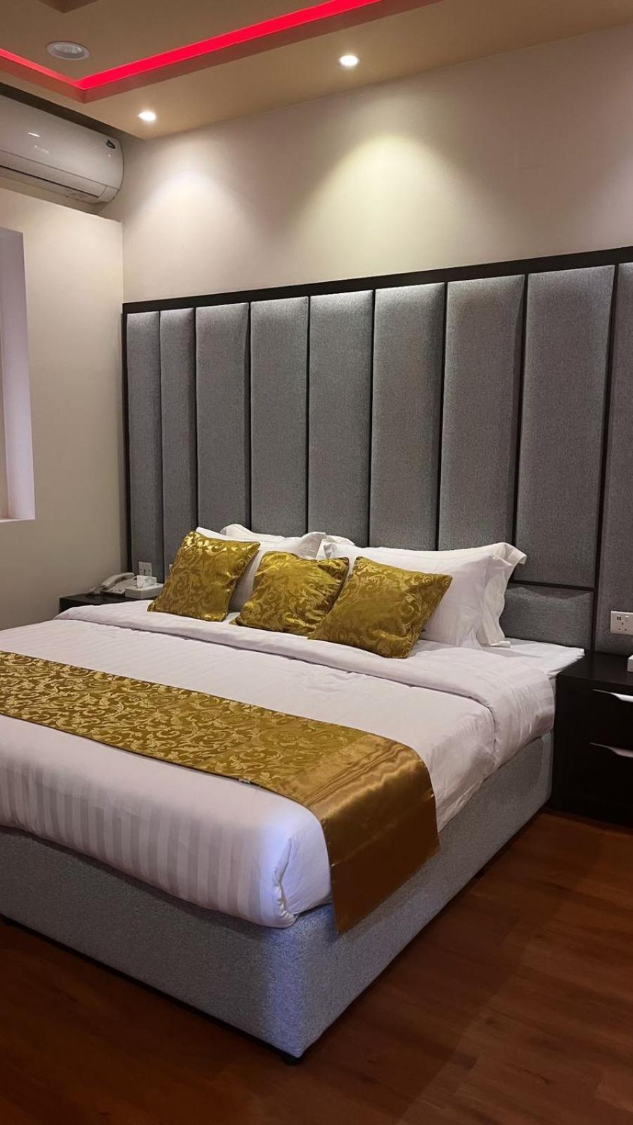 فندق ادوماتو Adomato Hotel Dawmat al-Jandal Εξωτερικό φωτογραφία