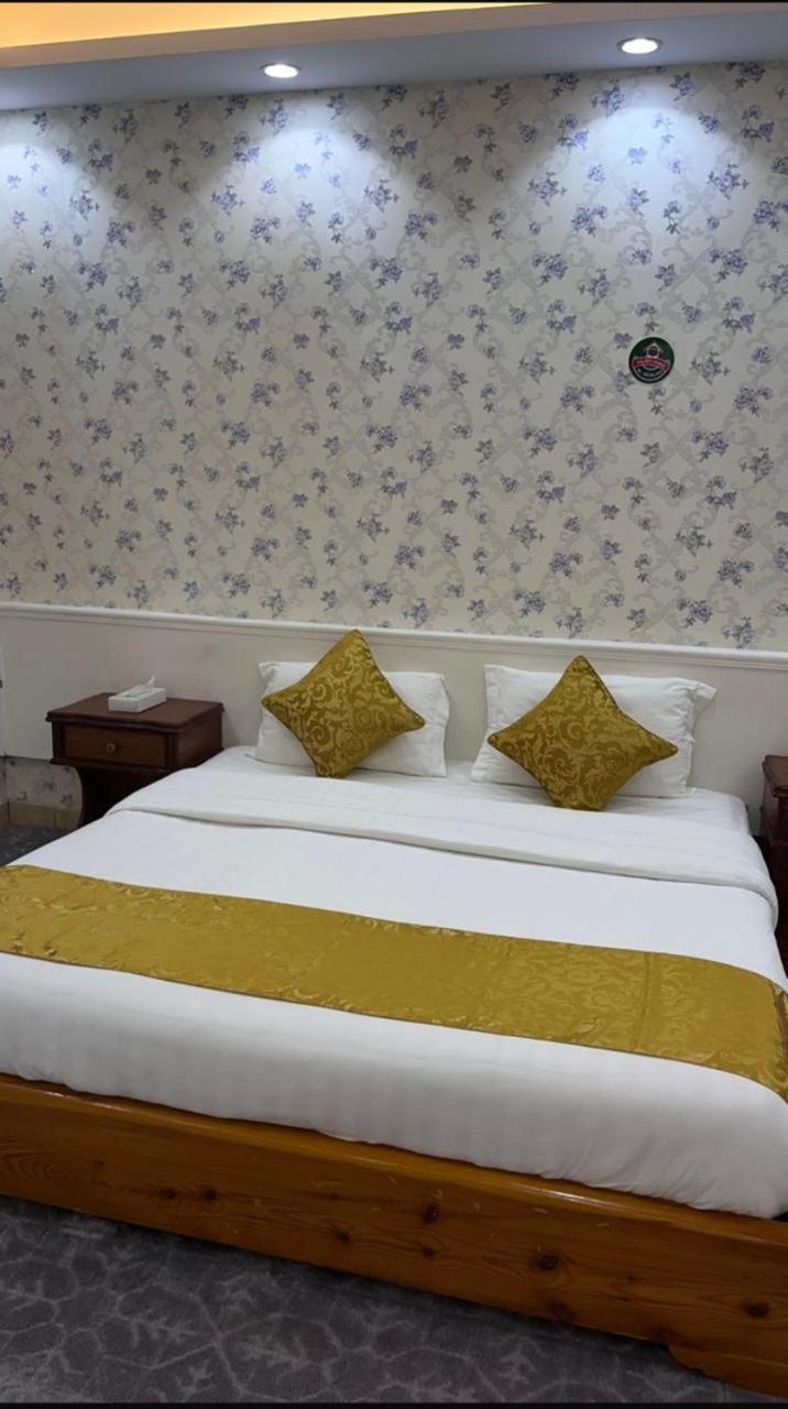 فندق ادوماتو Adomato Hotel Dawmat al-Jandal Εξωτερικό φωτογραφία